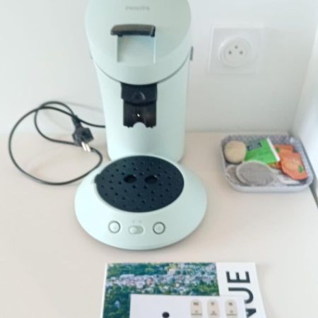 Suite Le Studio Litchi Baigne De Lumieres & Proche Des Plages Saint-Nazaire  Eksteriør bilde