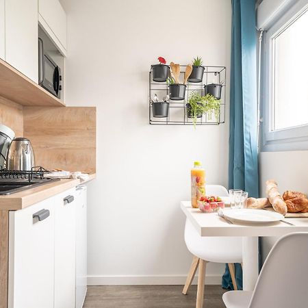 Suite Le Studio Litchi Baigne De Lumieres & Proche Des Plages Saint-Nazaire  Eksteriør bilde